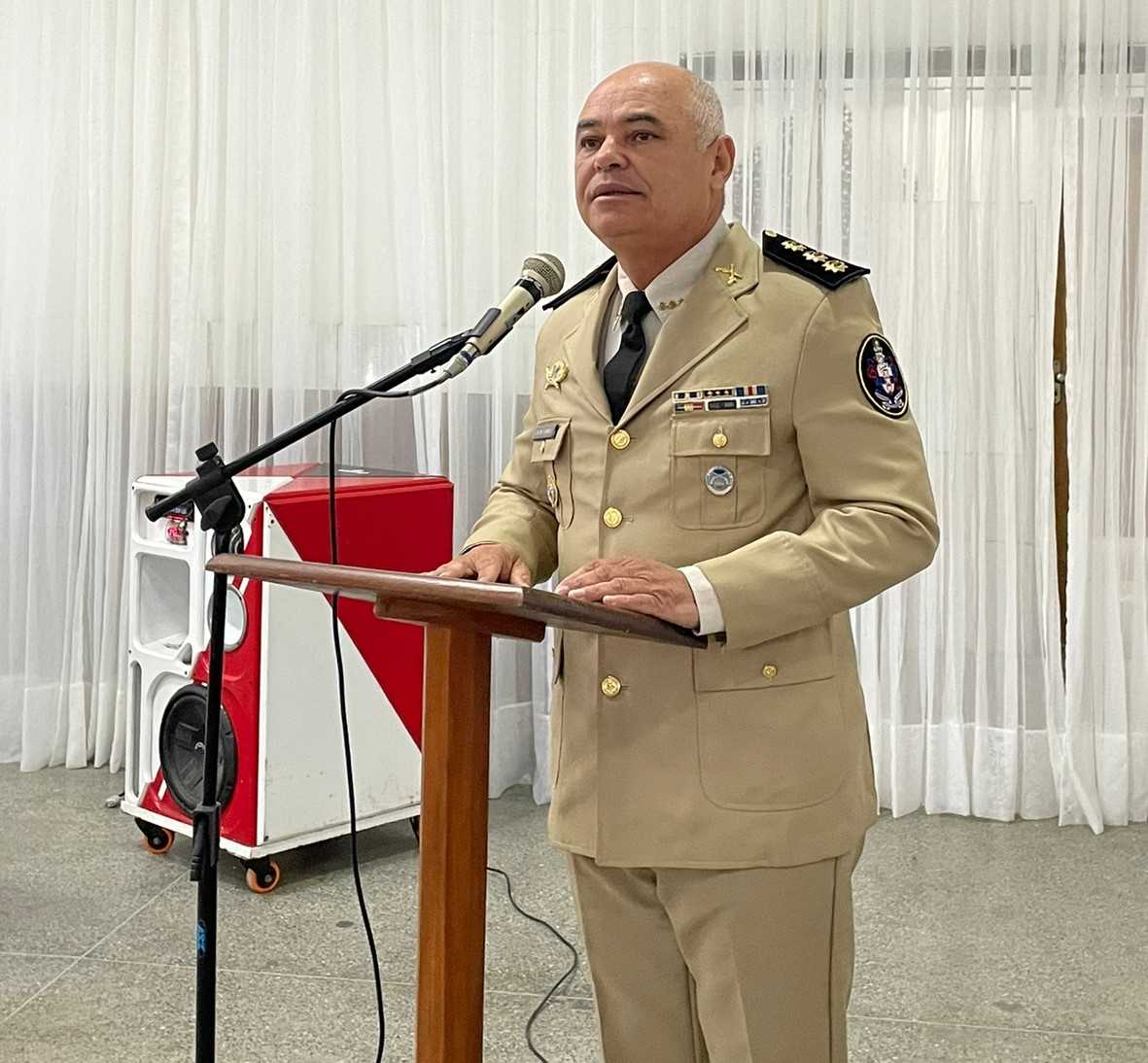 Camacã: Prefeito Paulo do Gás participa de solenidade da troca de comando da Polícia Militar